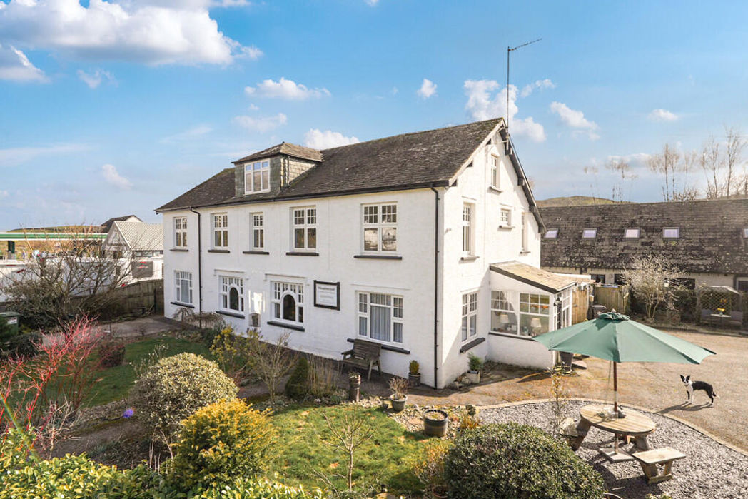 Meadowcroft Guest House, Kendal, Cumbria, LA8 9PY