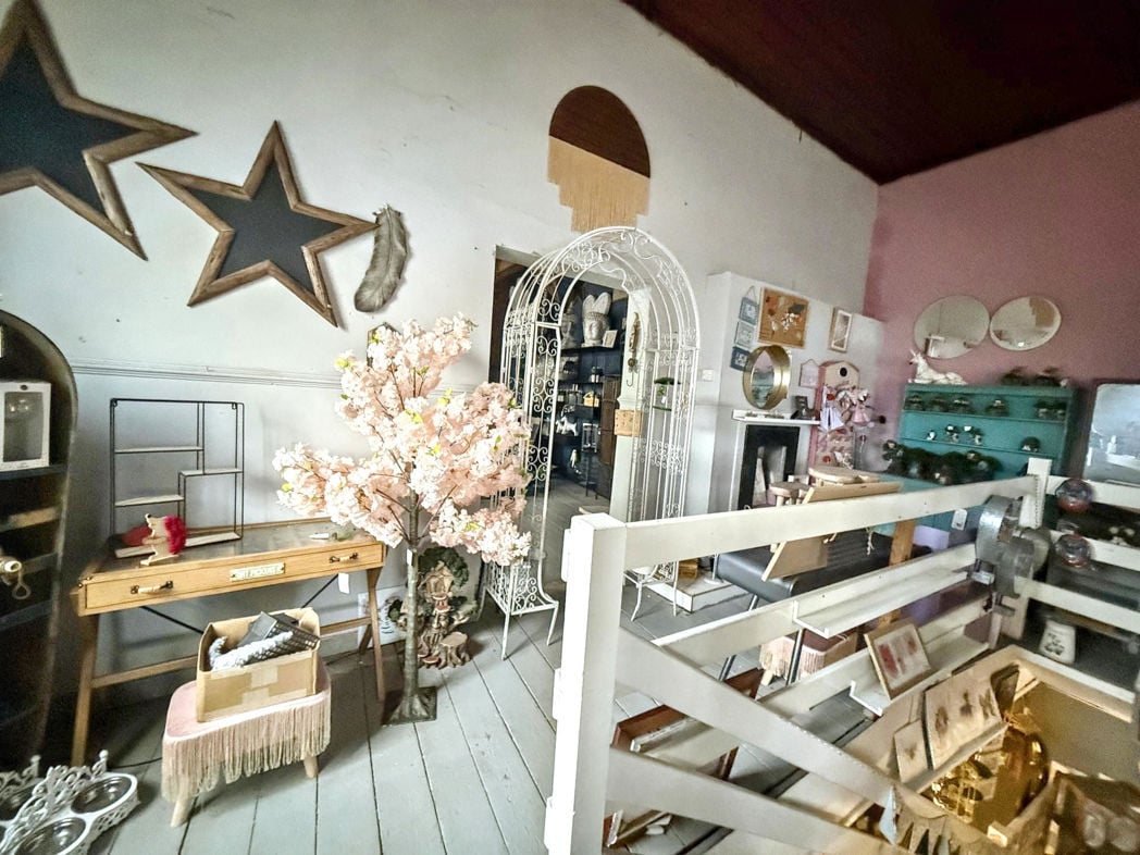 Property image 4 of 10