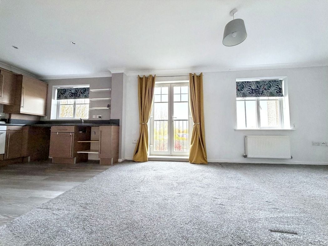 Property image 5 of 13