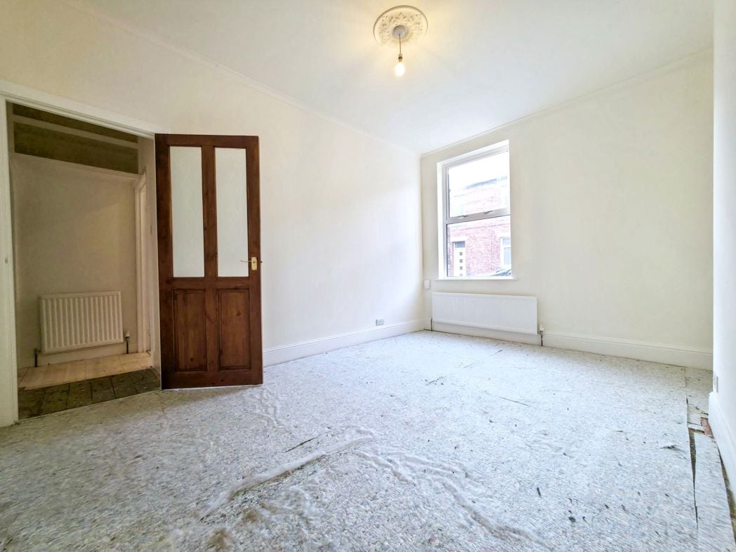 Property image 5 of 12