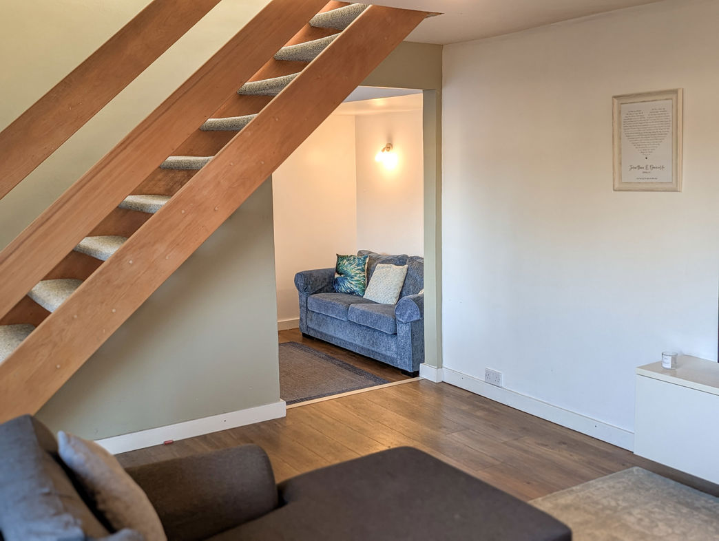 Property image 4 of 13