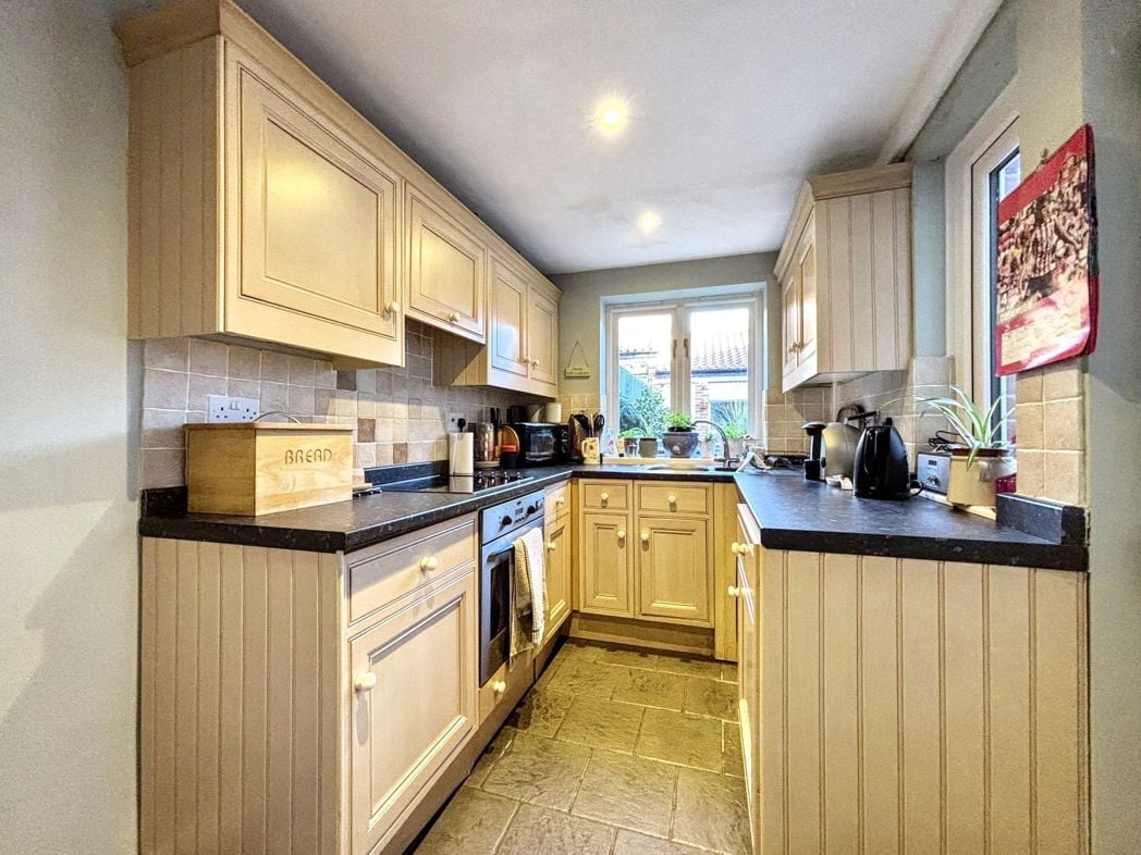Property image 4 of 13