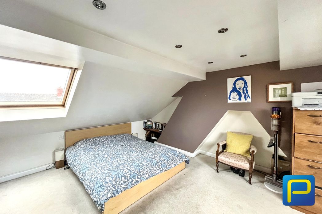 Property image 19 of 25
