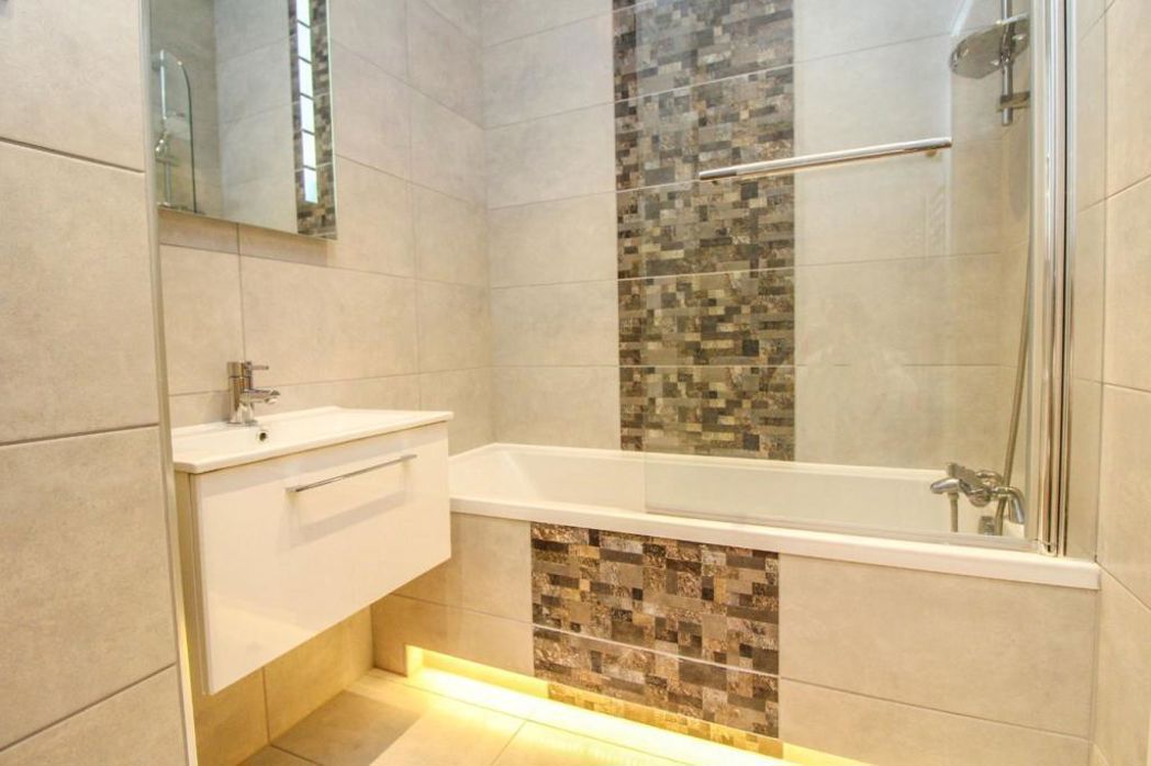 Property image 7 of 9