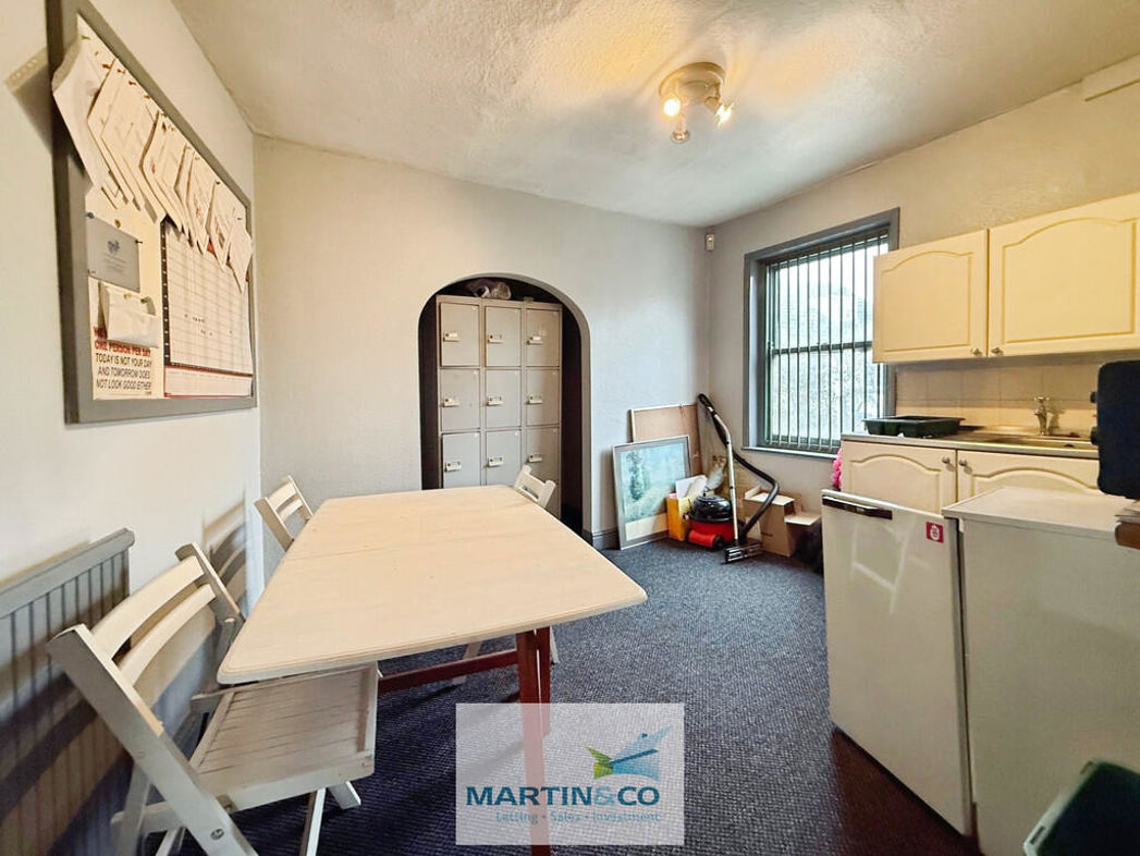 Property image 13 of 22