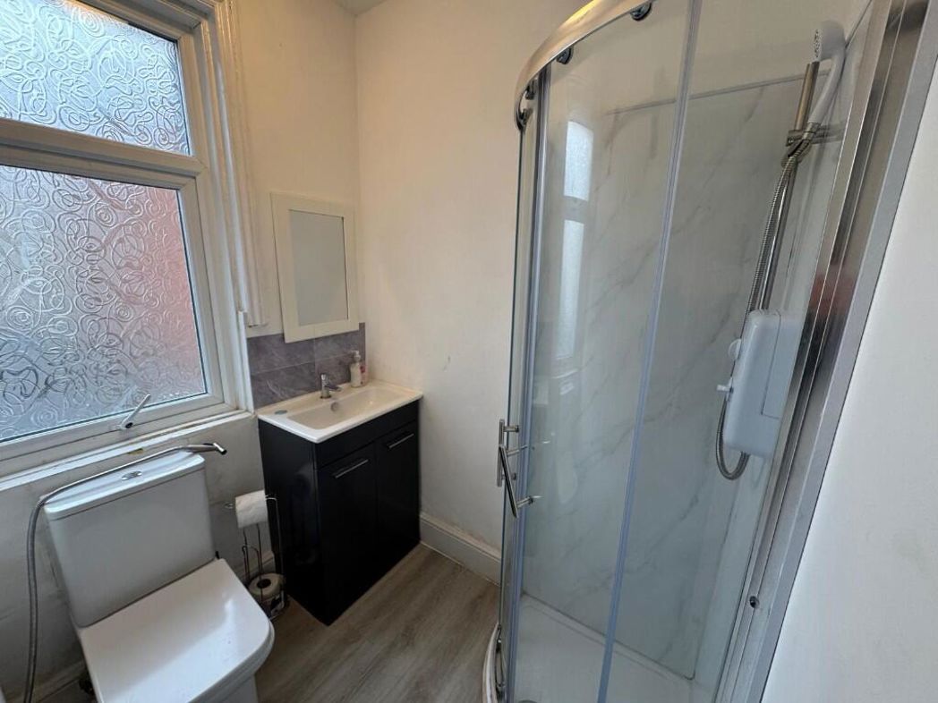 Property image 9 of 9