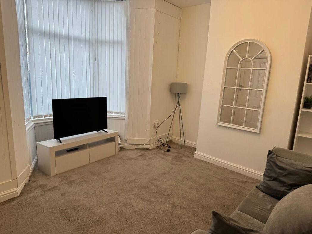 Property image 3 of 9