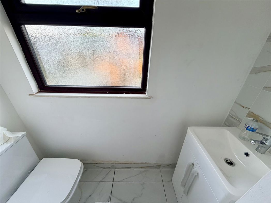Property image 13 of 14