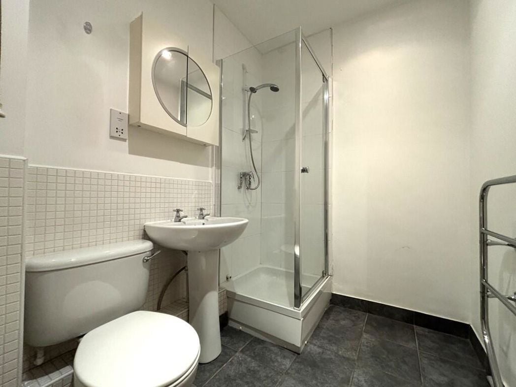 Property image 6 of 10