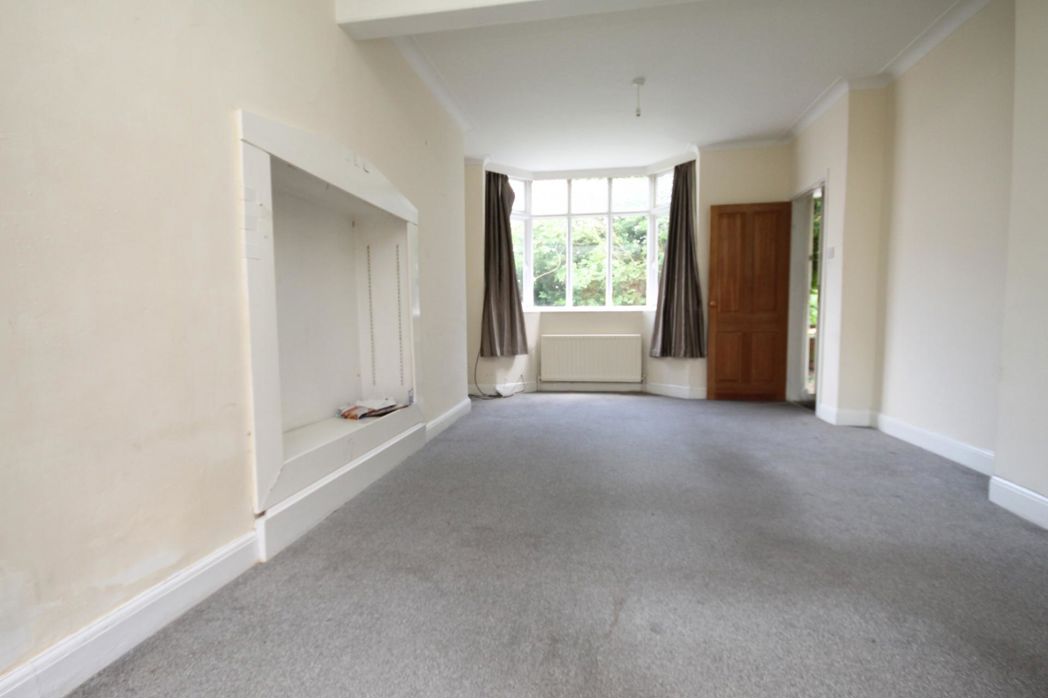 Property image 10 of 19