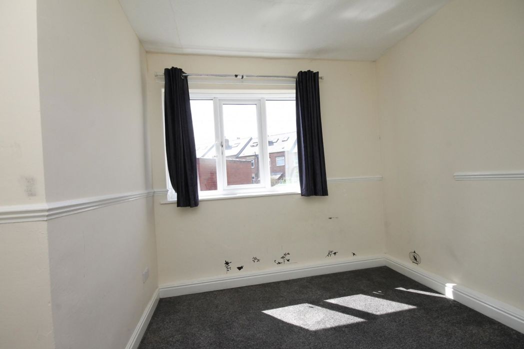 Property image 15 of 19