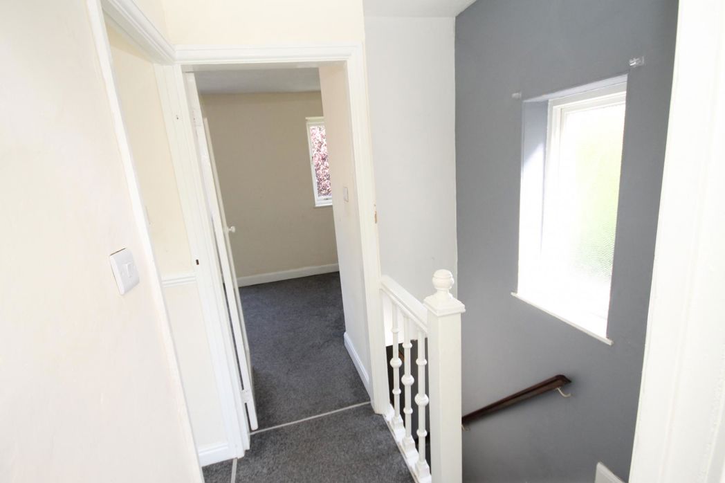 Property image 5 of 19