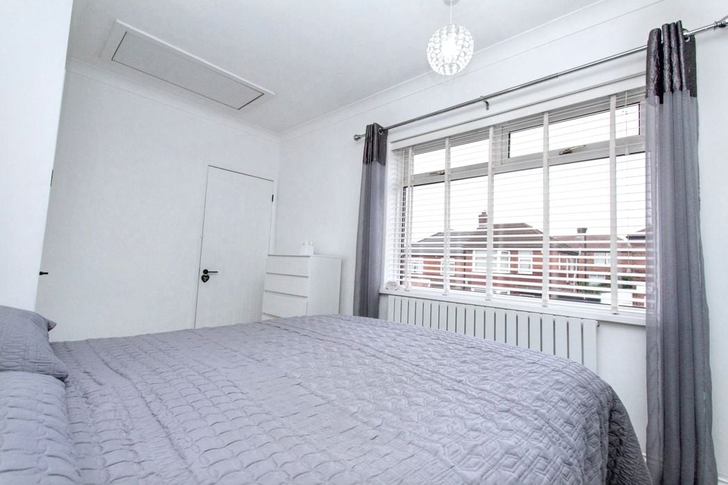 Property image 11 of 15