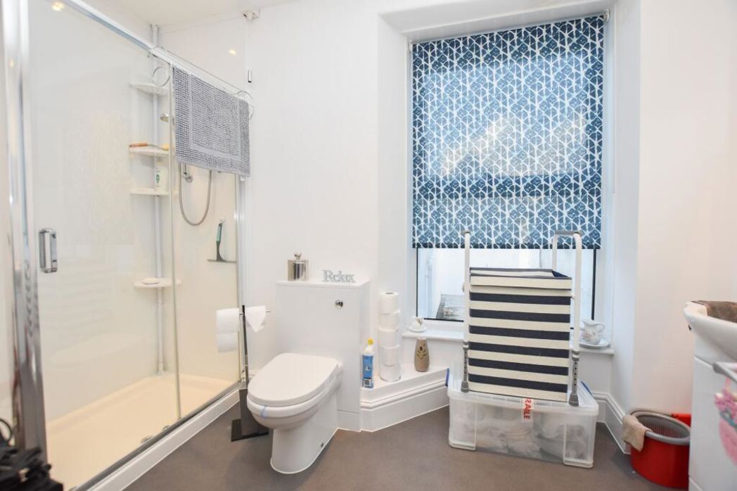 Property image 4 of 22