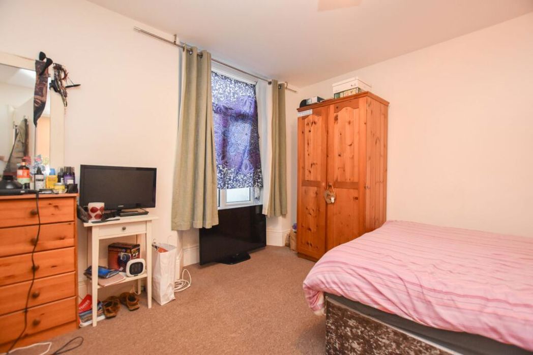 Property image 14 of 22