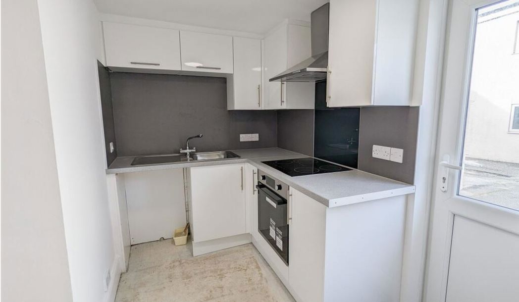 Property image 17 of 22