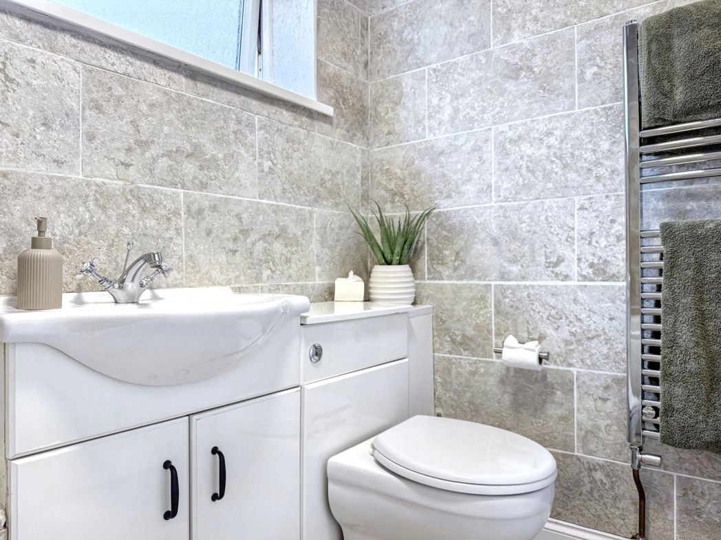Property image 25 of 30