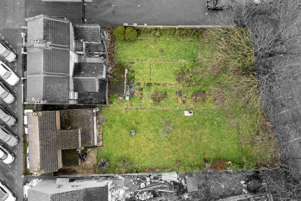 Property image 3 of 28