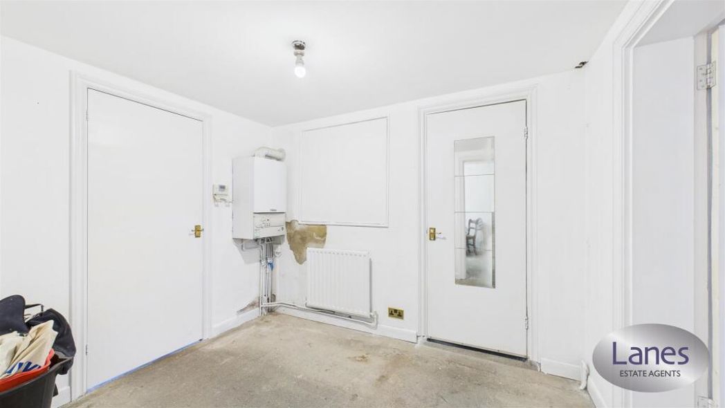 Property image 17 of 28