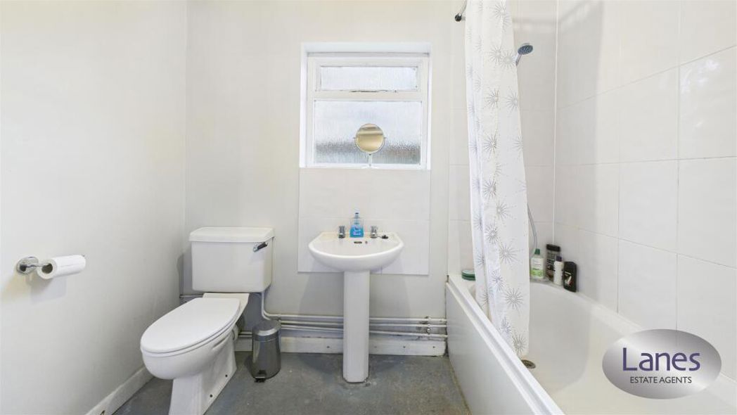Property image 18 of 28
