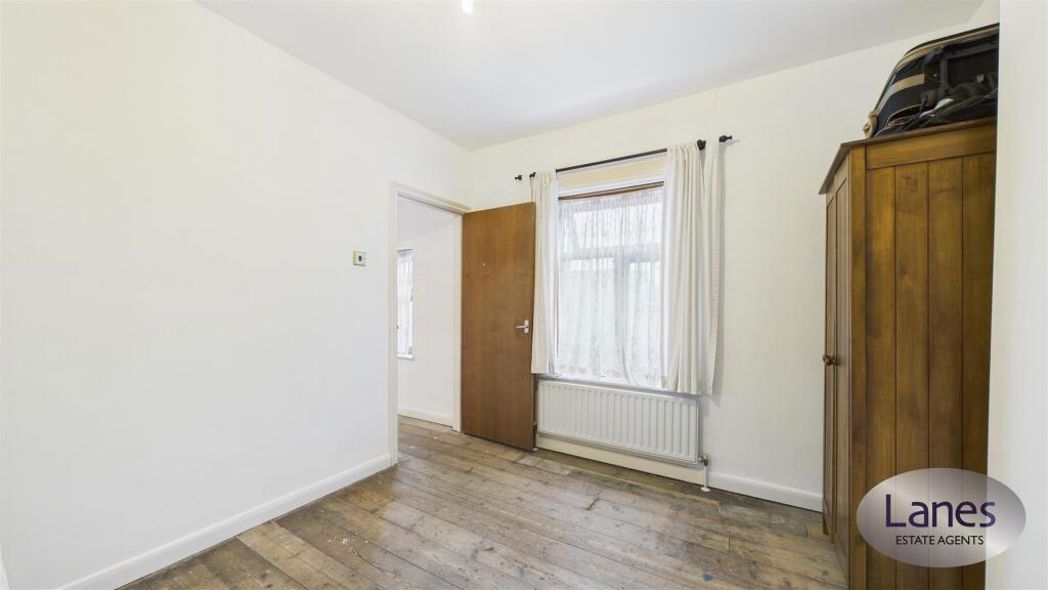 Property image 23 of 28