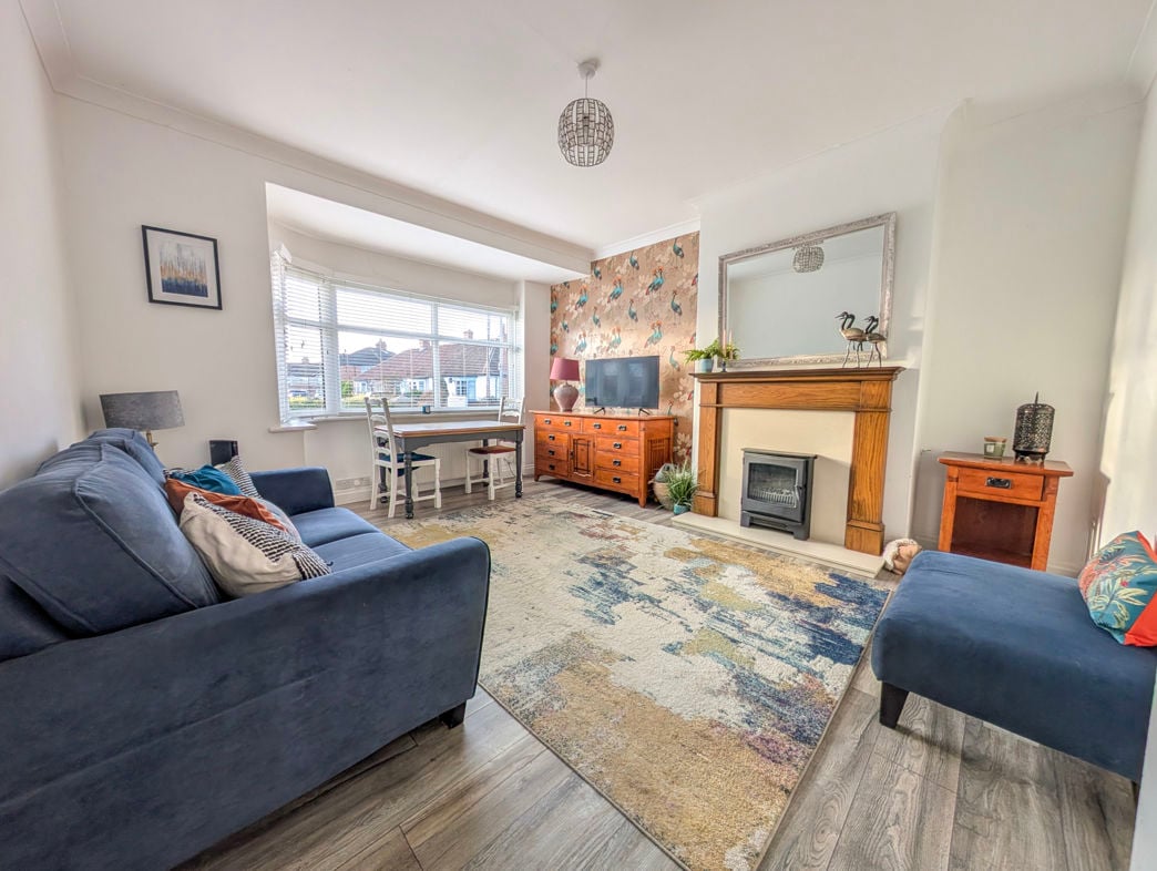 Property image 3 of 15