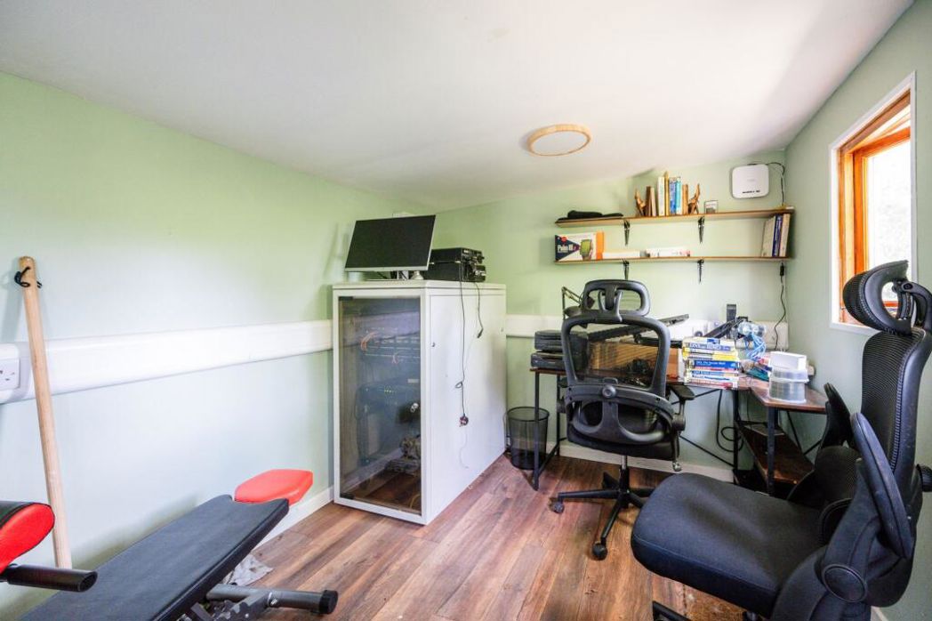Property image 22 of 31