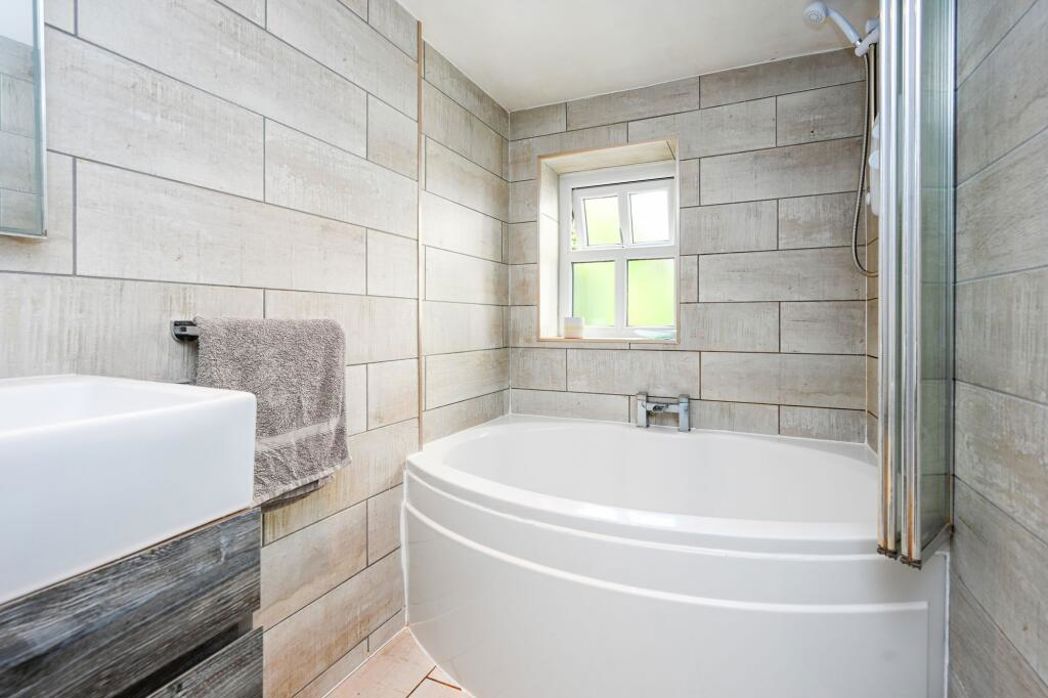 Property image 20 of 31