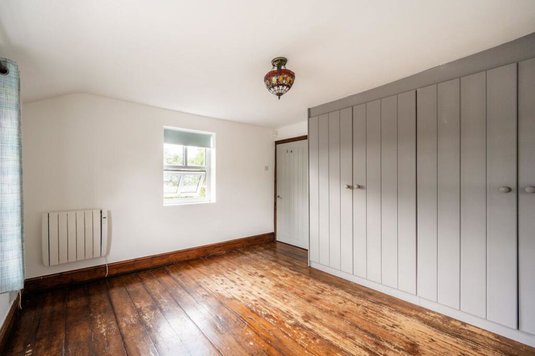 Property image 12 of 31