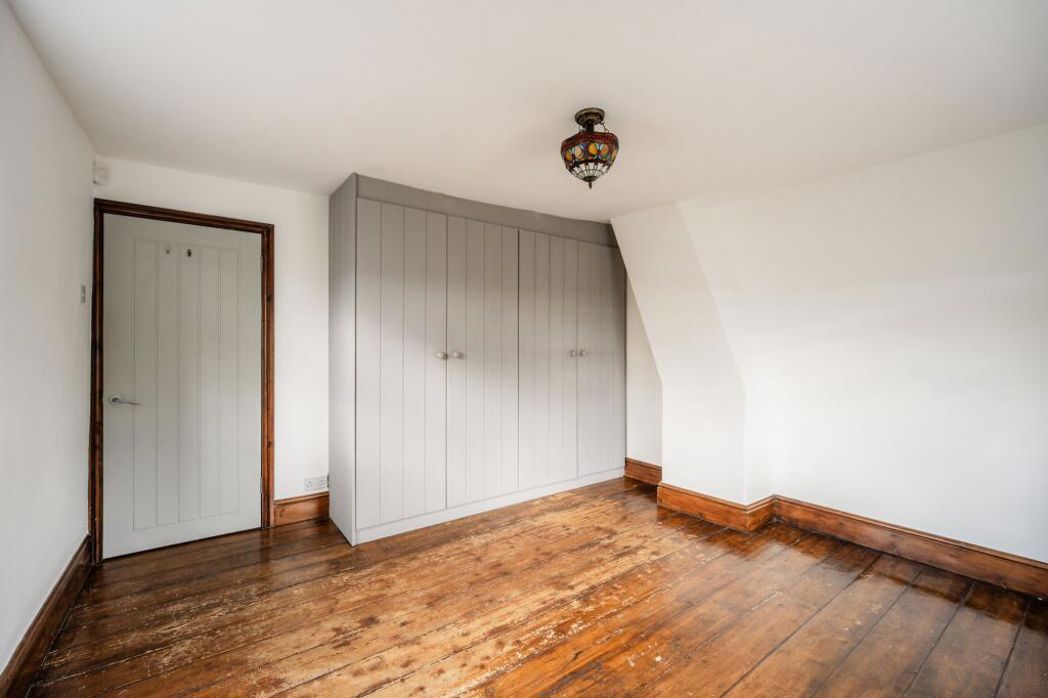 Property image 13 of 31