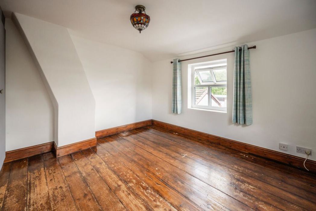 Property image 14 of 31