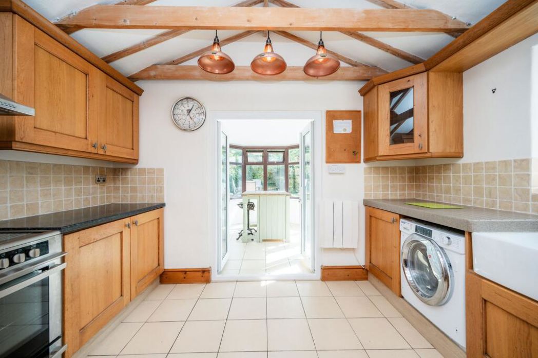 Property image 4 of 31
