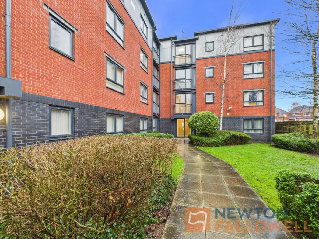 Property image 1 of 18