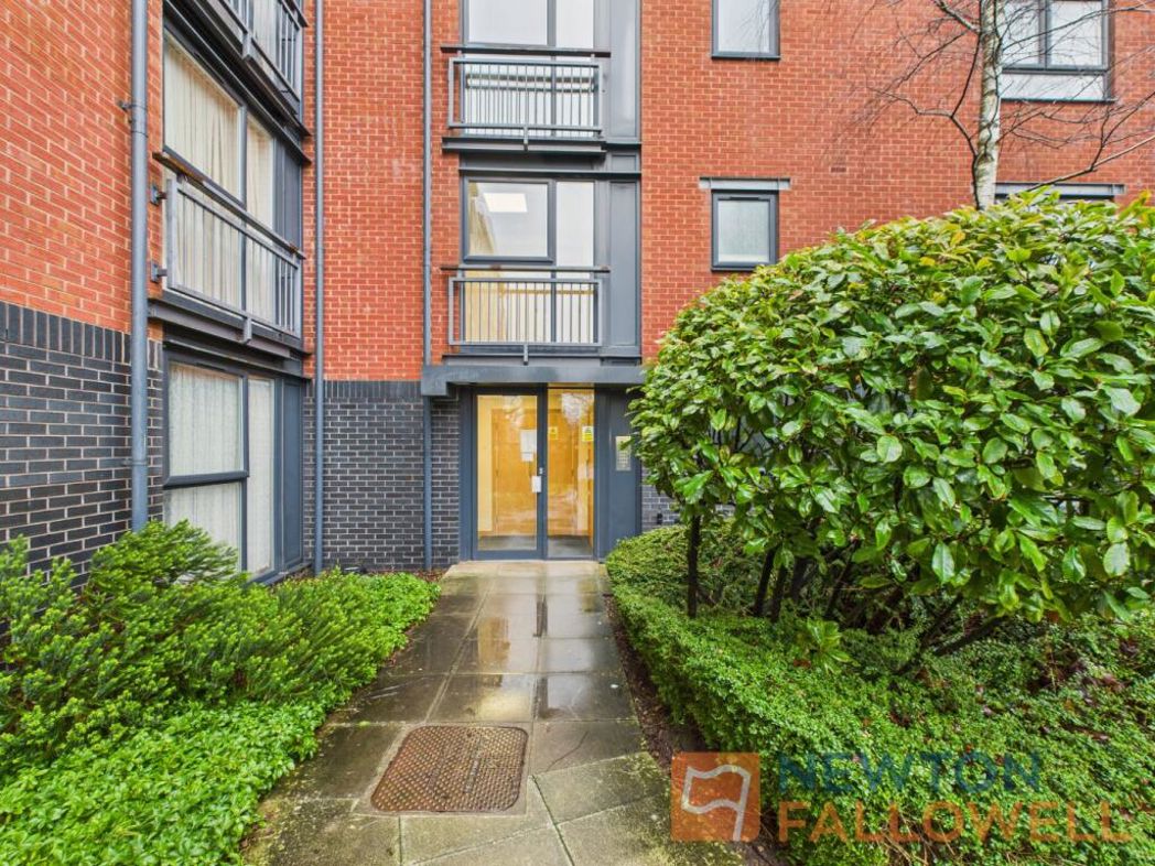Property image 15 of 18