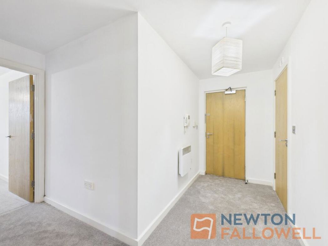 Property image 6 of 18