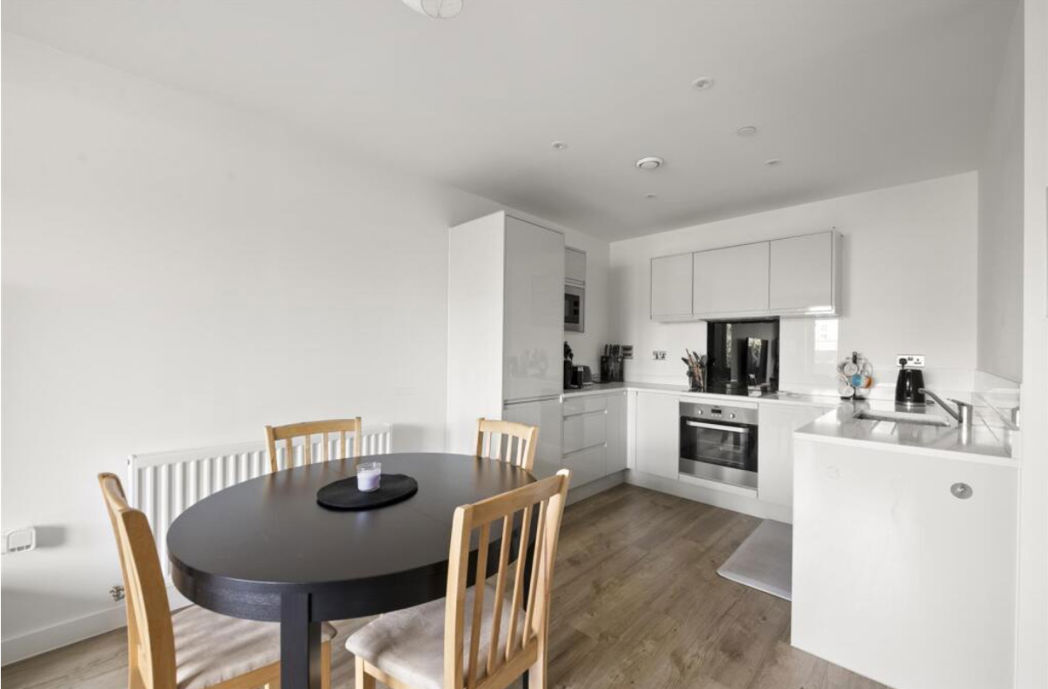 Flat 33 Carpenter House, Hayes, Middlesex, UB3 3FG