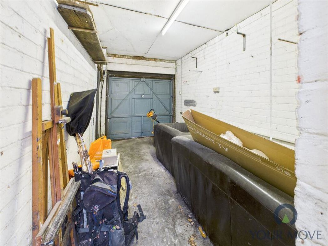 11, Solihull, West Midlands, B92 8BA