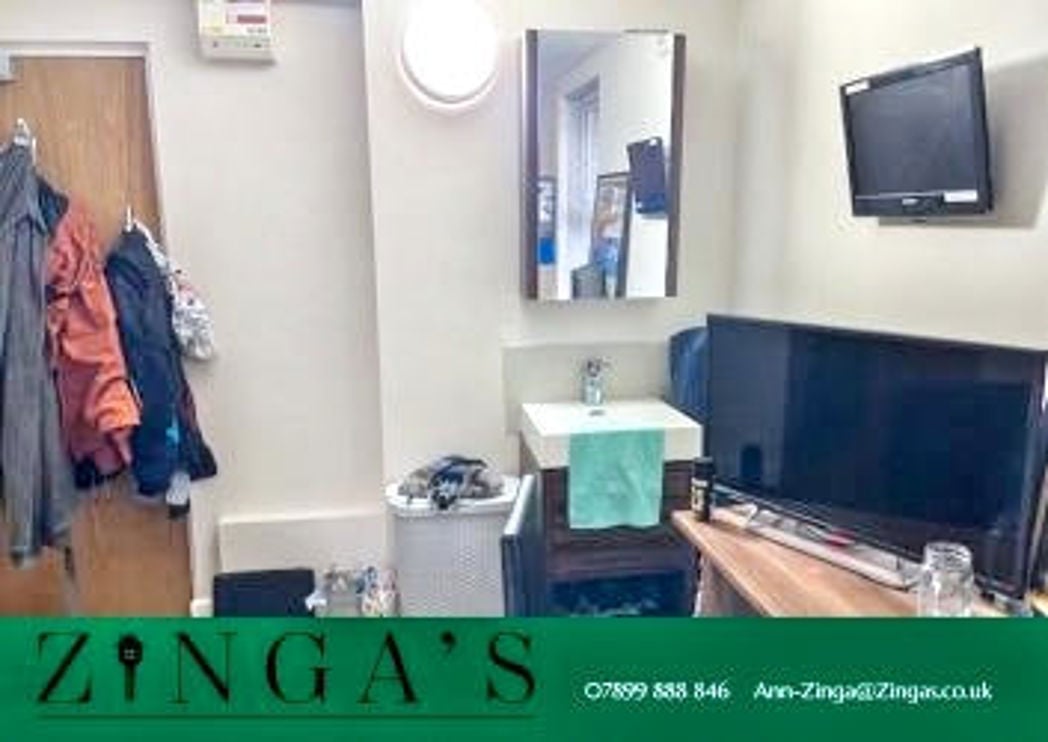 Property image 3 of 6