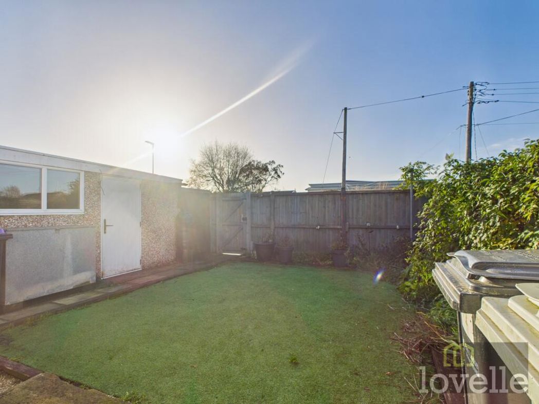 Property image 10 of 12