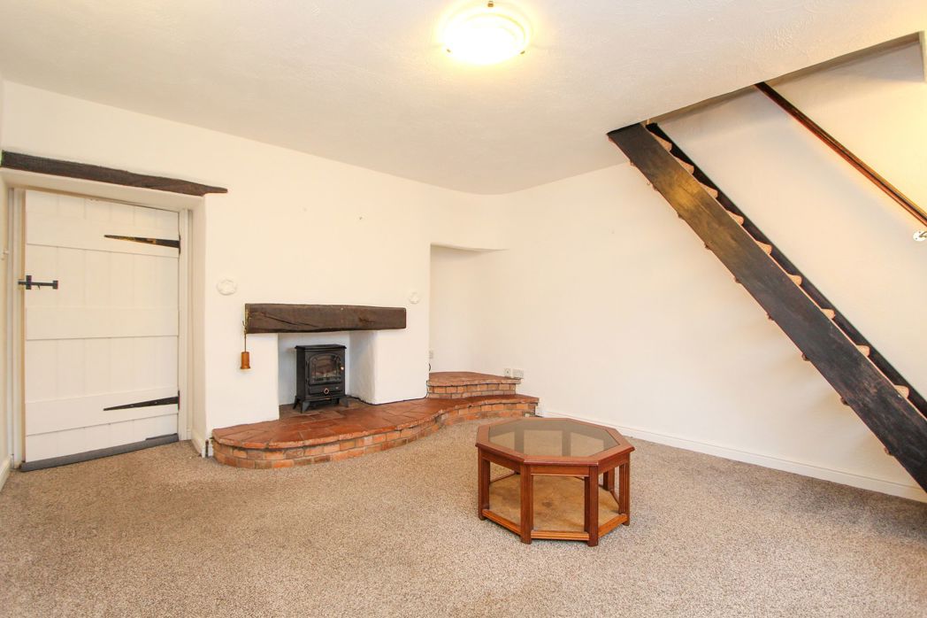 Property image 3 of 12