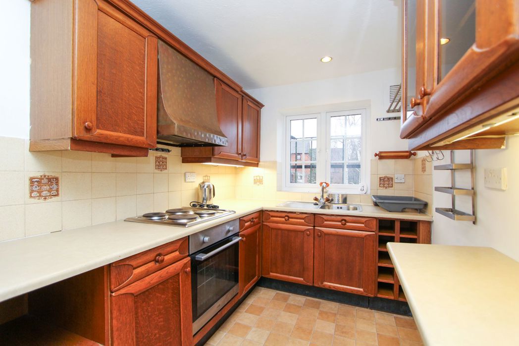 Property image 5 of 12