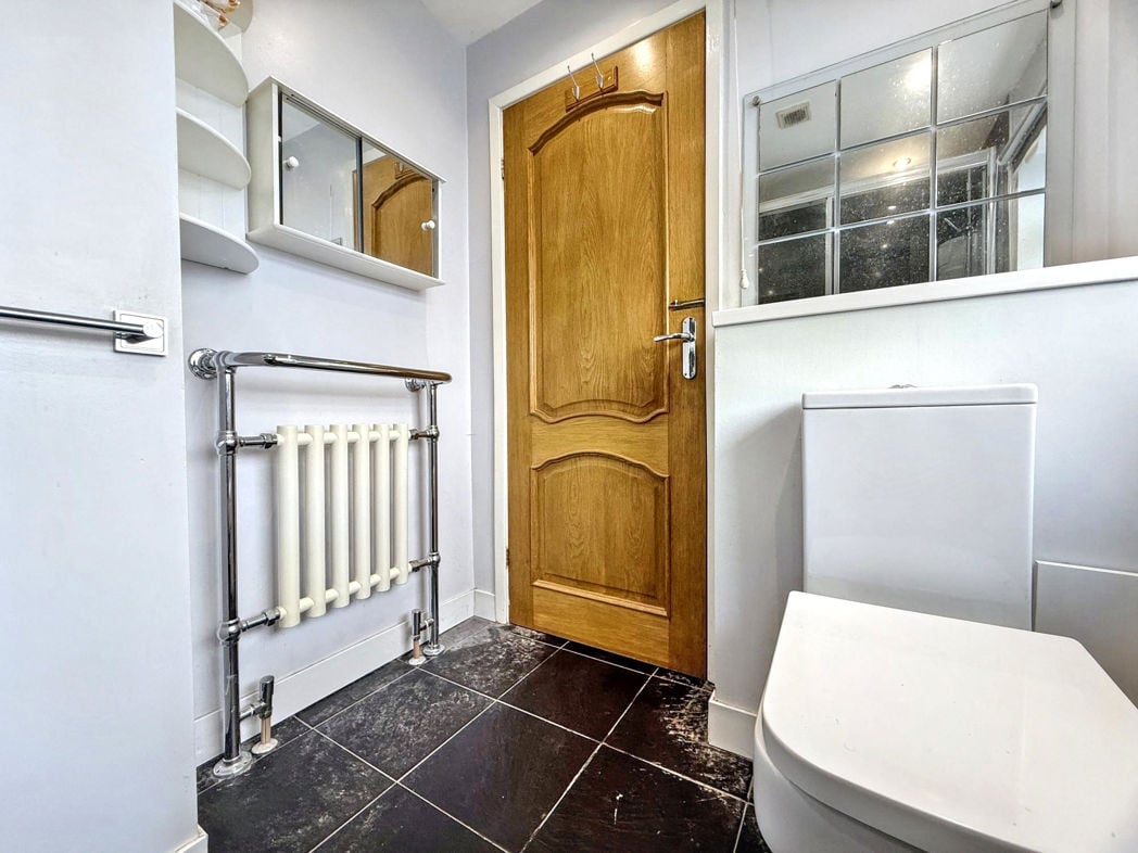 Property image 18 of 21