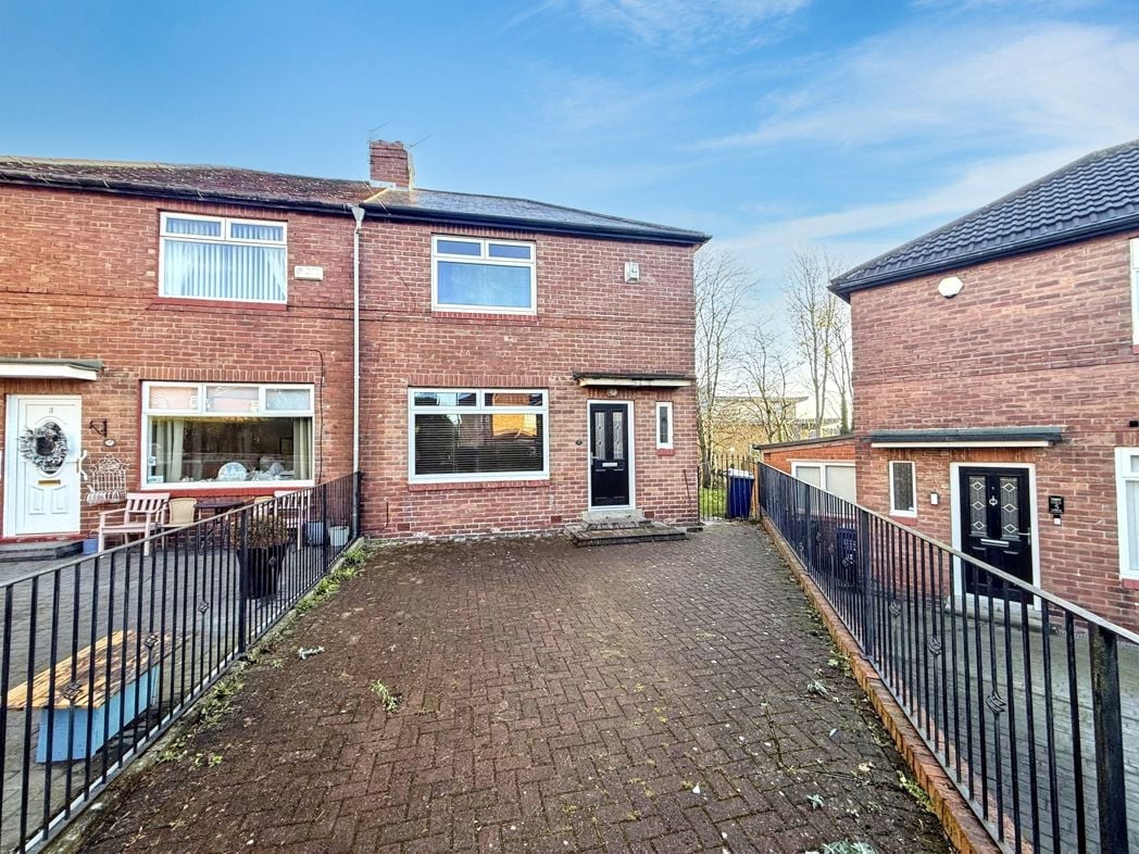 Property image 1 of 9