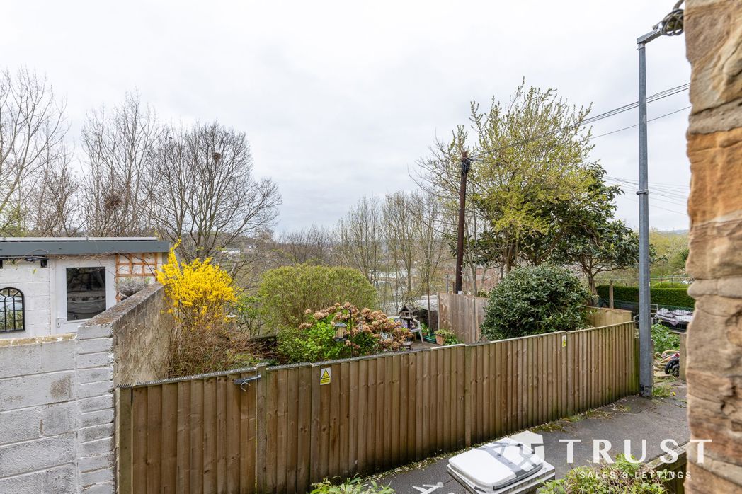Property image 17 of 19