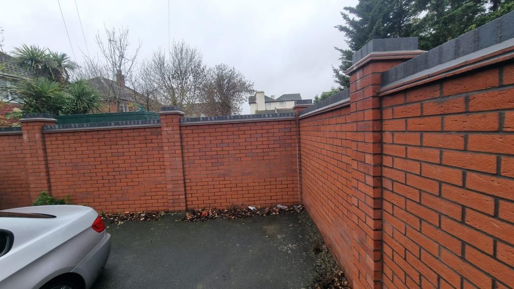 Property image 4 of 6