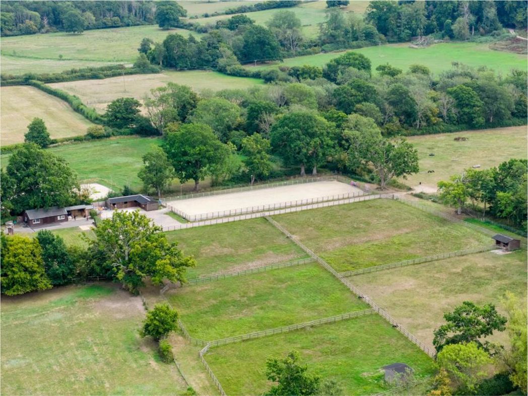 Property image 2 of 28