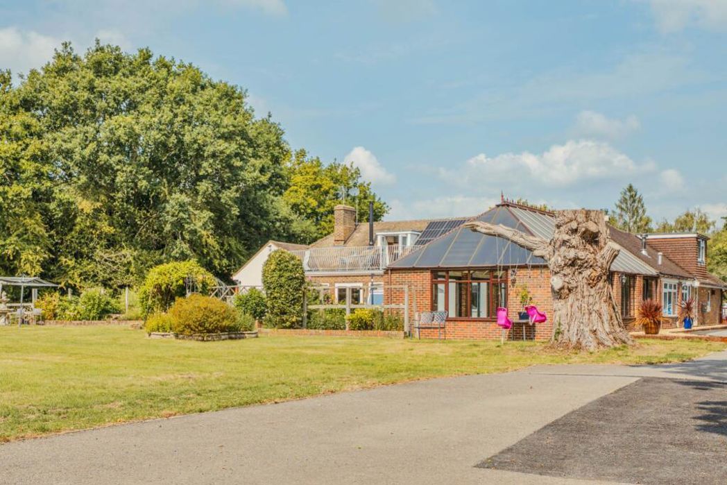 Property image 21 of 28