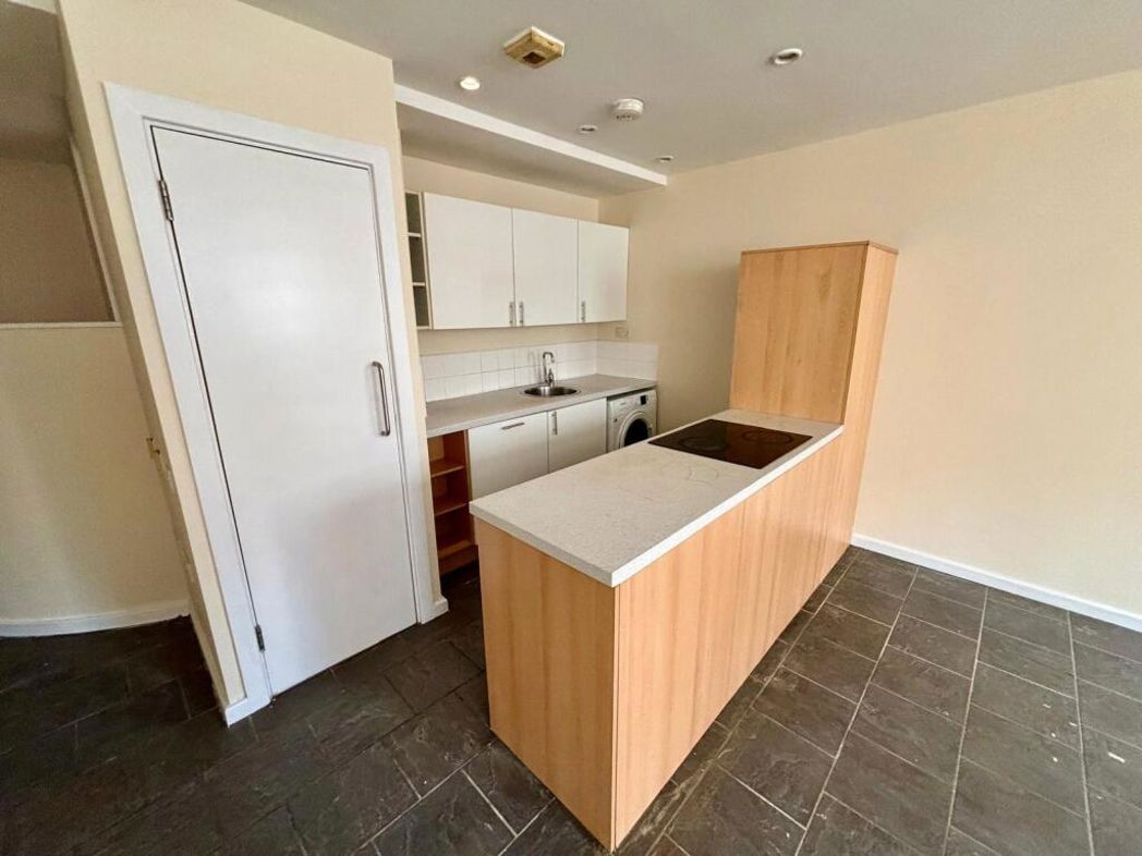 Property image 1 of 7