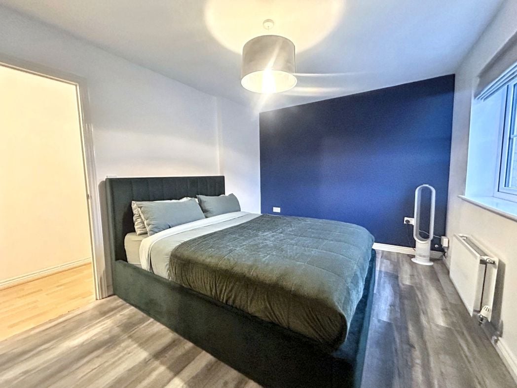 Property image 7 of 11