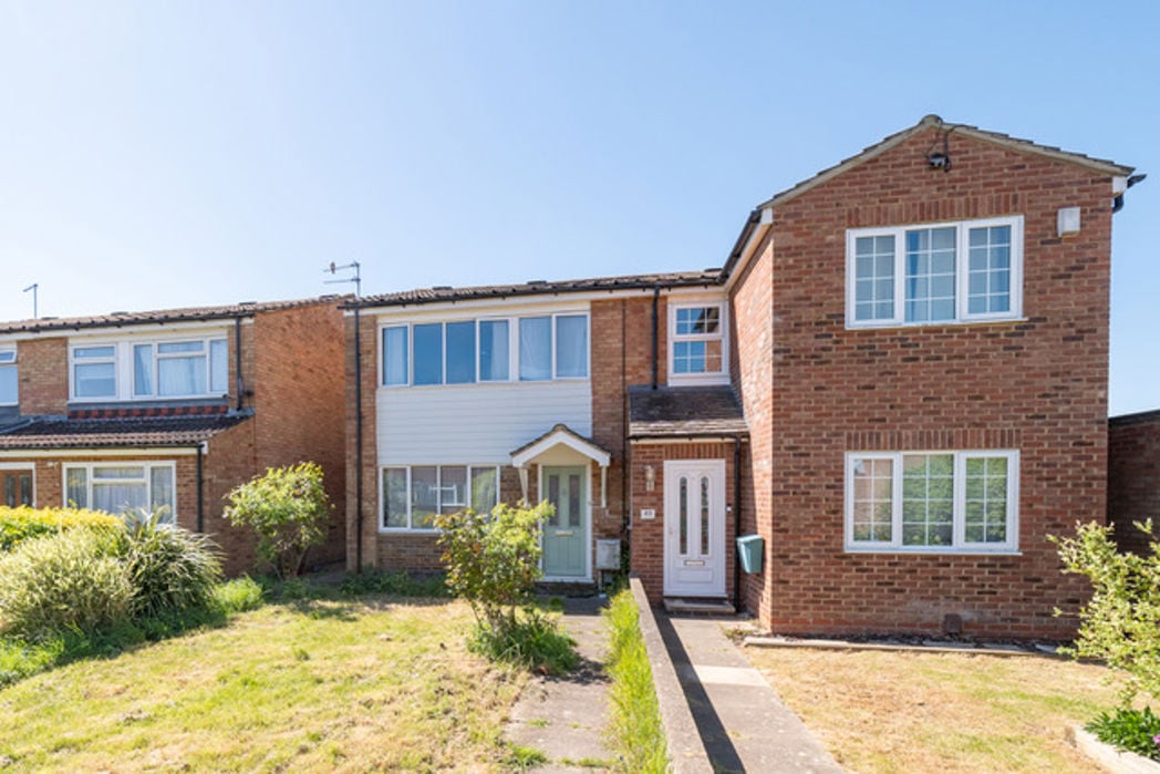 Property image 2 of 28